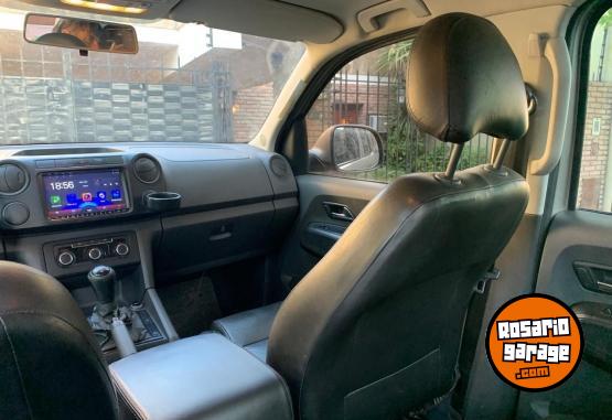 Autos - Volkswagen Amarok 2.0L TDI 4x4 2010 Diesel 270000Km - En Venta