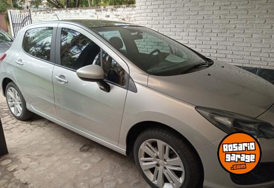 Autos - Peugeot 308 allure 2021 Diesel 37000Km - En Venta