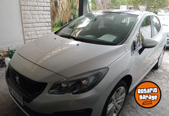 Autos - Peugeot 308 allure 2021 Diesel 37000Km - En Venta