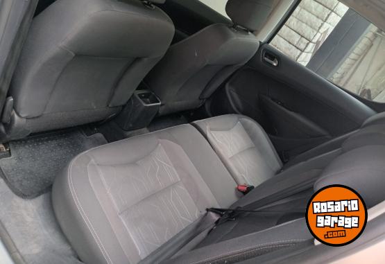 Autos - Peugeot 308 allure 2021 Diesel 37000Km - En Venta