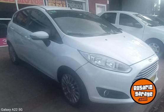 Autos - Ford Fiesta kinetick 2016 Nafta 150000Km - En Venta