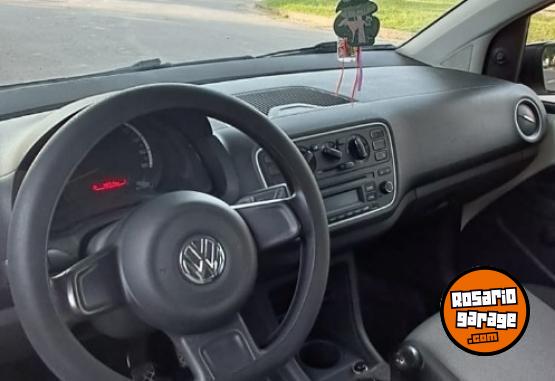 Autos - Volkswagen Up - Take! 2015 Nafta 150000Km - En Venta