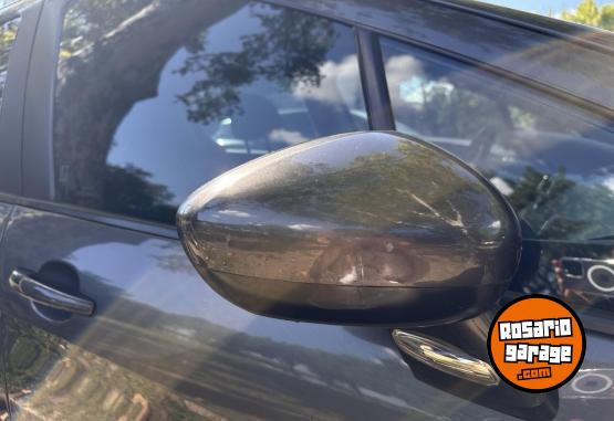 Autos - Peugeot 308 2014 Nafta 83400Km - En Venta