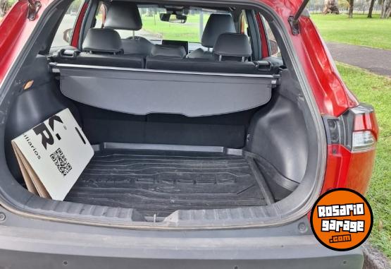 Autos - Toyota COROLLA CROSS SEG HEV 2024 Nafta 37200Km - En Venta