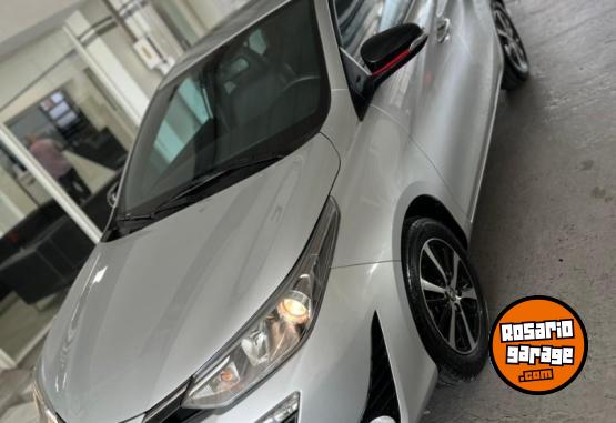 Autos - Toyota yaris s cvt 2019 Nafta 69851Km - En Venta