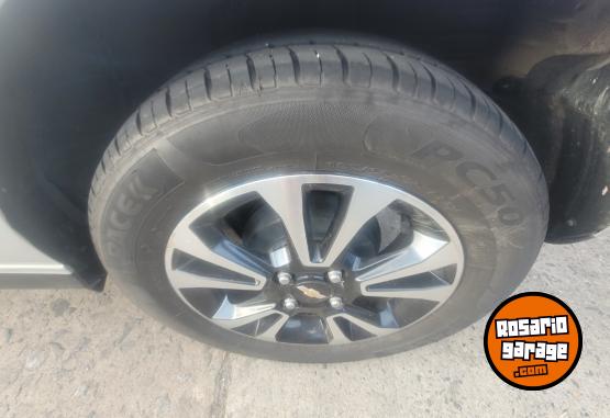 Autos - Chevrolet Onix ltz 2015 Nafta 105000Km - En Venta