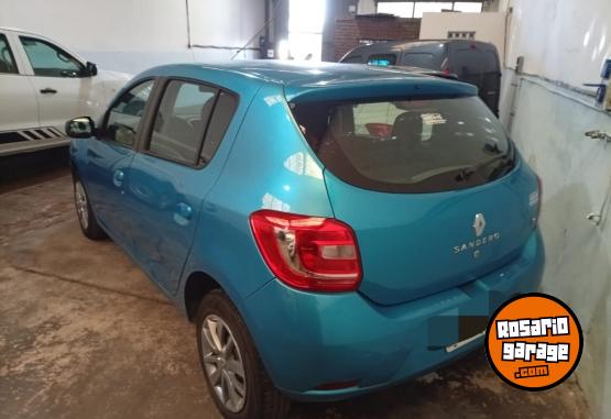 Autos - Renault Sandero Privilige 1.6 2015 Nafta  - En Venta