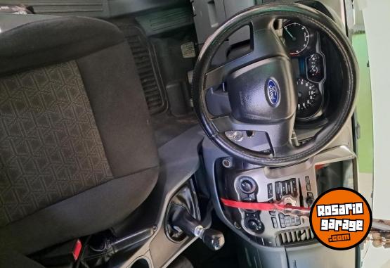 Camionetas - Ford 2016 2016 Diesel 146000Km - En Venta