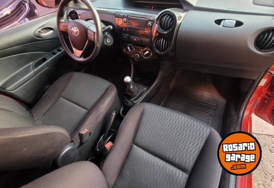 Autos - Toyota Etios 2018 Nafta  - En Venta
