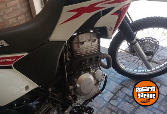 Motos - Honda Tornado 2024 Nafta 8000Km - En Venta