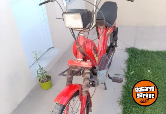 Motos - Zanella V3 due 1987 Nafta 111111Km - En Venta