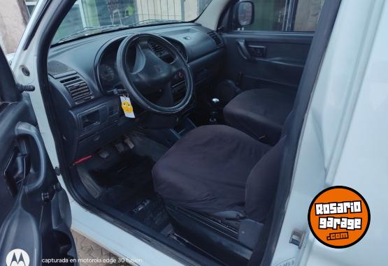 Utilitarios - Peugeot Partner 1.4 comfort 2008 Nafta 230000Km - En Venta
