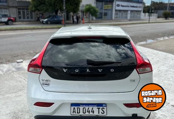Autos - Volvo V40 T4 2018 Nafta 70000Km - En Venta