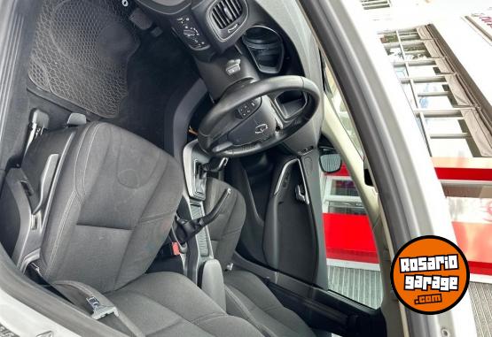 Autos - Volvo V40 T4 2018 Nafta 70000Km - En Venta