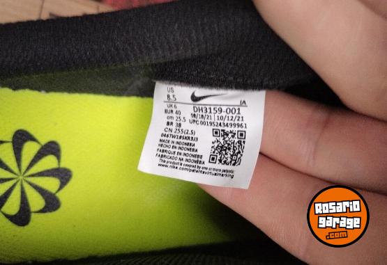 Indumentaria - Zapatillas Nike Court Royale 2, ORIGINAL, UN SOLO USO REAL, SIN DETALLES. n� 39/US 8.5. $80.000.- NO PERMUTO, SOLO EFECTIVO. - En Venta