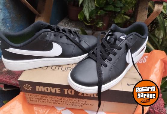 Indumentaria - Zapatillas Nike Court Royale 2, ORIGINAL, UN SOLO USO REAL, SIN DETALLES. n� 39/US 8.5. $80.000.- NO PERMUTO, SOLO EFECTIVO. - En Venta