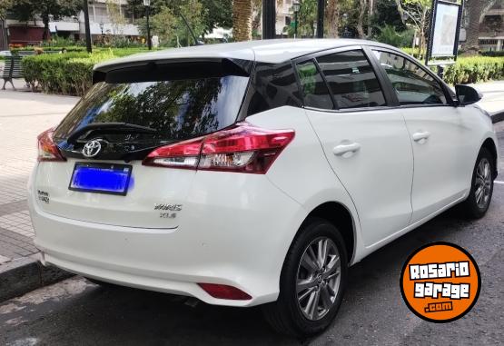 Autos - Toyota YARIS XLS PACK CVT 2020 Nafta 40900Km - En Venta