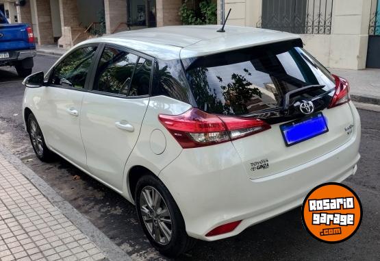 Autos - Toyota YARIS XLS PACK CVT 2020 Nafta 40900Km - En Venta