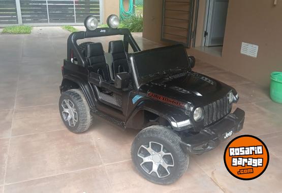 Otros - Camioneta Jeep Rubicon A bateria 12v - En Venta