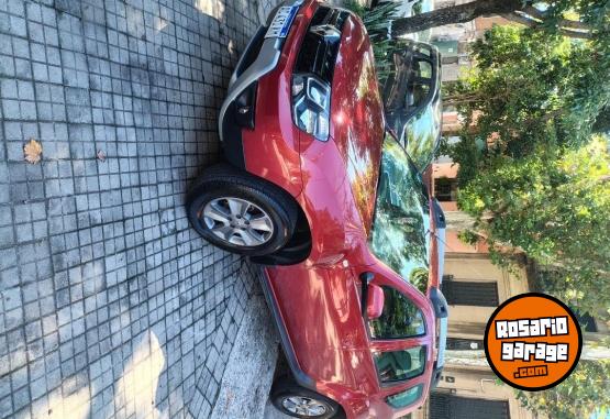 Autos - Renault Duster 2018 GNC 129000Km - En Venta