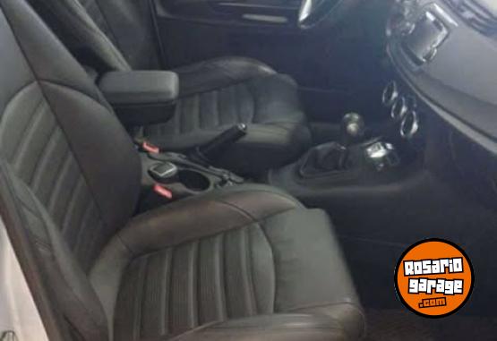 Autos - Alfa Romeo GIULIETTA DISTINTIVE 2017 Nafta 32000Km - En Venta