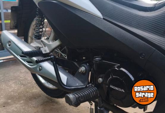 Motos - Honda Wave 2021 Nafta 19000Km - En Venta