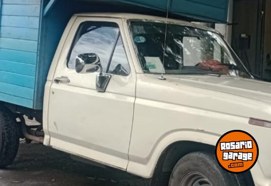 Camiones y Gr�as - F100 Mudancera - En Venta