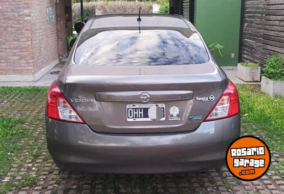 Autos - Nissan Versa Advanve MT 2014 Nafta 177700Km - En Venta