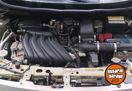 Autos - Nissan Versa Advanve MT 2014 Nafta 177700Km - En Venta