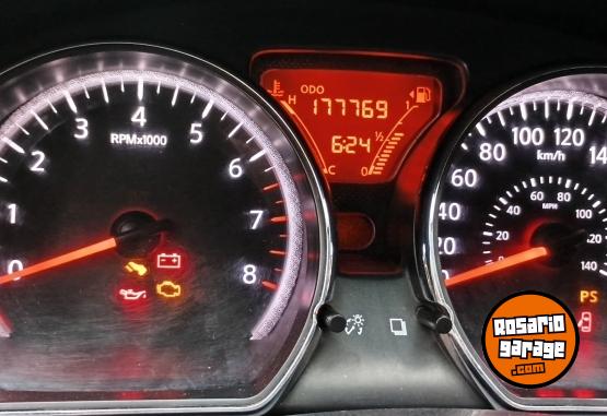 Autos - Nissan Versa Advanve MT 2014 Nafta 177700Km - En Venta