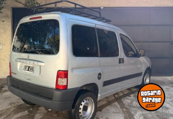 Utilitarios - Peugeot Partner 2014 Diesel 150000Km - En Venta
