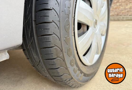 Autos - Renault Logan 1.6 Pack II 2012 Nafta  - En Venta