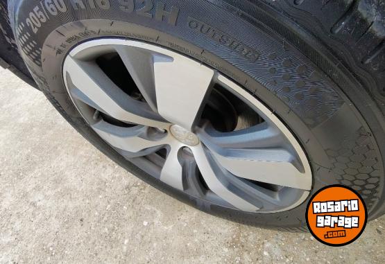 Autos - Peugeot 2008 1.6 Sport 2017 Nafta 117000Km - En Venta