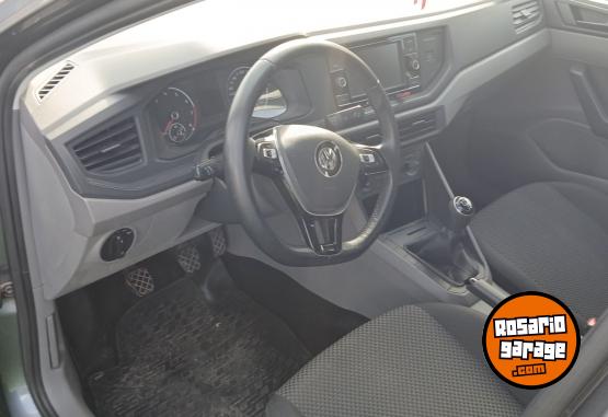 Autos - Volkswagen Virtus 2018 Nafta 73000Km - En Venta