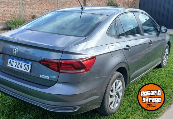 Autos - Volkswagen Virtus 2018 Nafta 73000Km - En Venta