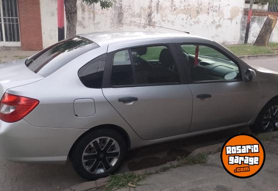 Autos - Renault Symbol Confort 1.5 DCI 2009 Diesel 318000Km - En Venta