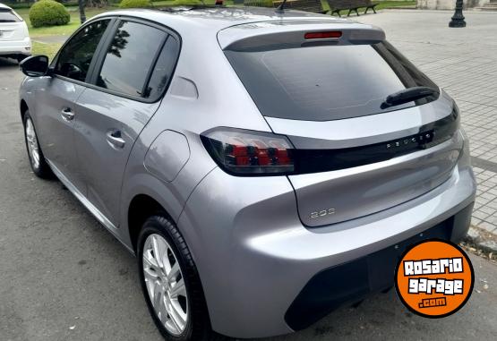 Autos - Peugeot 208 2024 Nafta 38000Km - En Venta