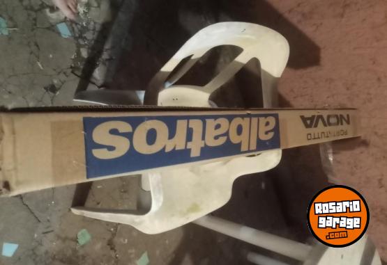 Accesorios para Autos - Vendo portatuto para Toyota Hilux de 2016 en adelante - En Venta