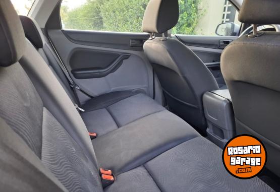 Autos - Ford Focus II Trend 5 Puertas 2013 Nafta 200000Km - En Venta