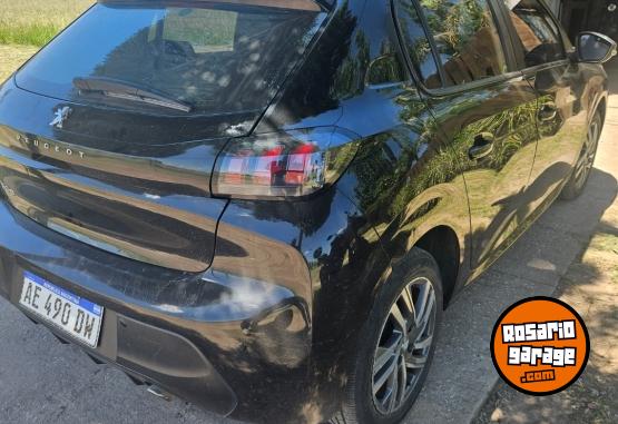 Autos - Peugeot 208 allure 2021 Nafta 82000Km - En Venta