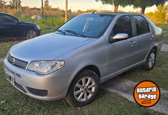 Autos - Fiat Siena full motor 1.8 2005 GNC 208000Km - En Venta