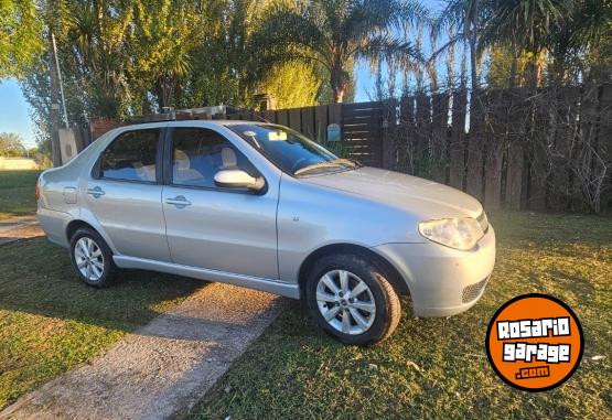 Autos - Fiat Siena full motor 1.8 2005 GNC 208000Km - En Venta
