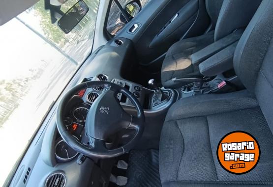 Autos - Peugeot Peugeot 408 Allure 2.0GNC 2012 Nafta 153000Km - En Venta