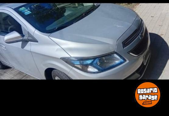 Autos - Chevrolet Prisma LTZ 2015 GNC 170000Km - En Venta