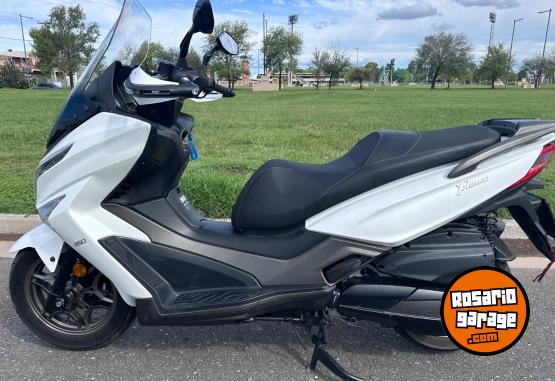 Motos - Kymco Xtown 250i 2021 Nafta 17000Km - En Venta