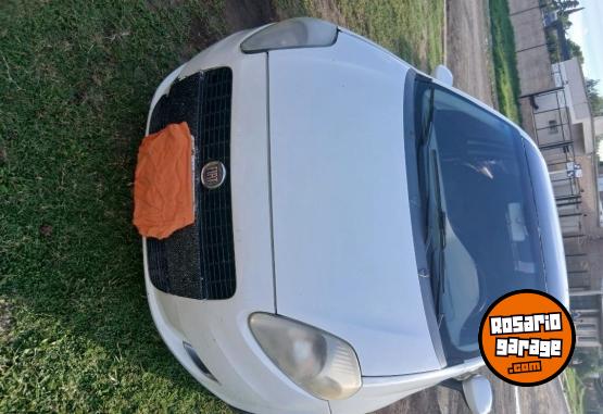 Autos - Fiat Punto 2011 Nafta 197000Km - En Venta