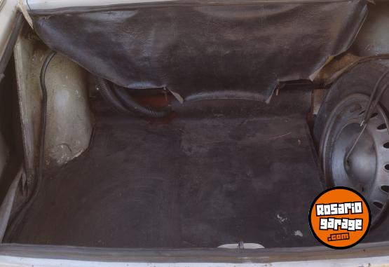 Autos - Peugeot 404 1983 GNC 200000Km - En Venta