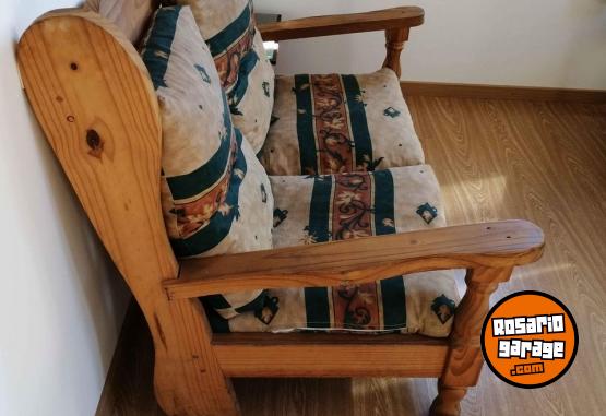 Hogar - Sillón de madera 2 cuerpos con almohadones.....SI ESTA PUBLICADO ,ESTA DISPONIBLE!!! - En Venta