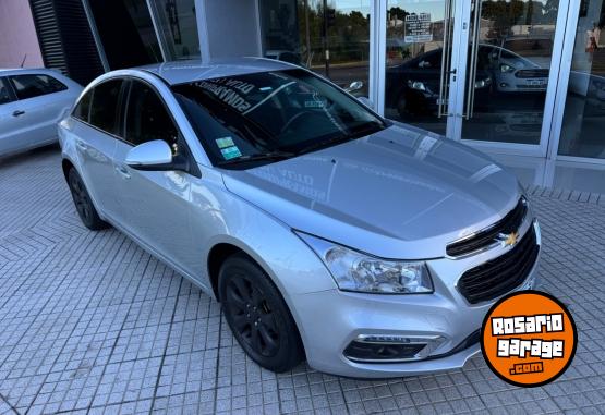 Autos - Chevrolet CRUZE LT 1.8 4P 2015 Nafta 80000Km - En Venta