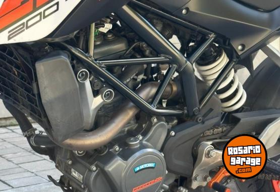 Motos - Ktm Duke 200cc 2021 Nafta 11000Km - En Venta